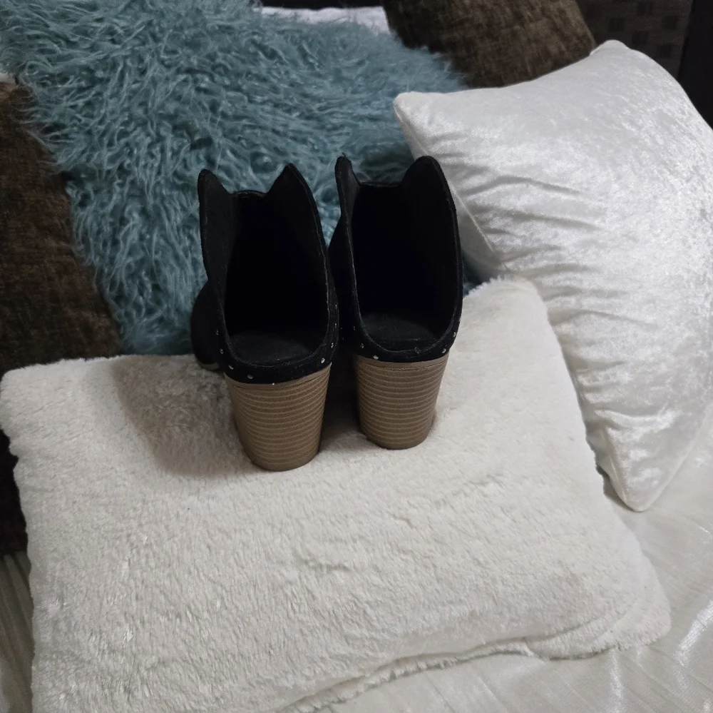Sonoma Chic Black Ankle Booties With Open Back. EUC Worn Once! Size 7 1/2